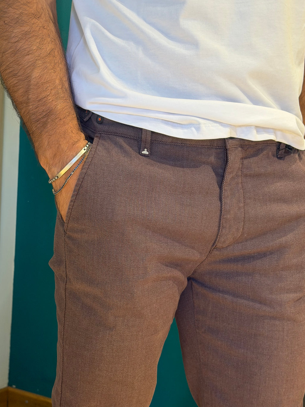 Pantalone chino slim in cotone bordeaux melange