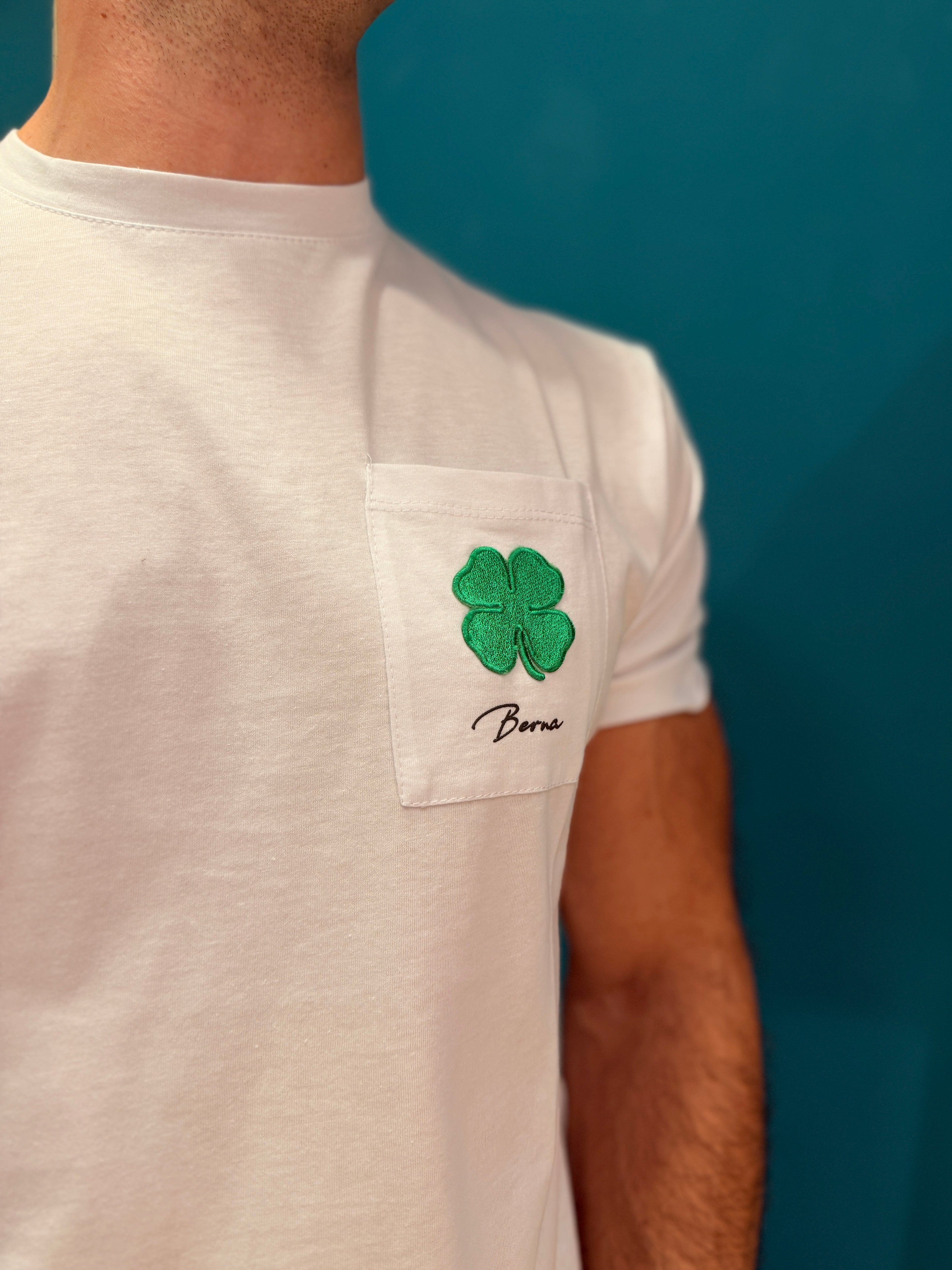 T-shirt Berna Quadrifoglio Bianca over fit