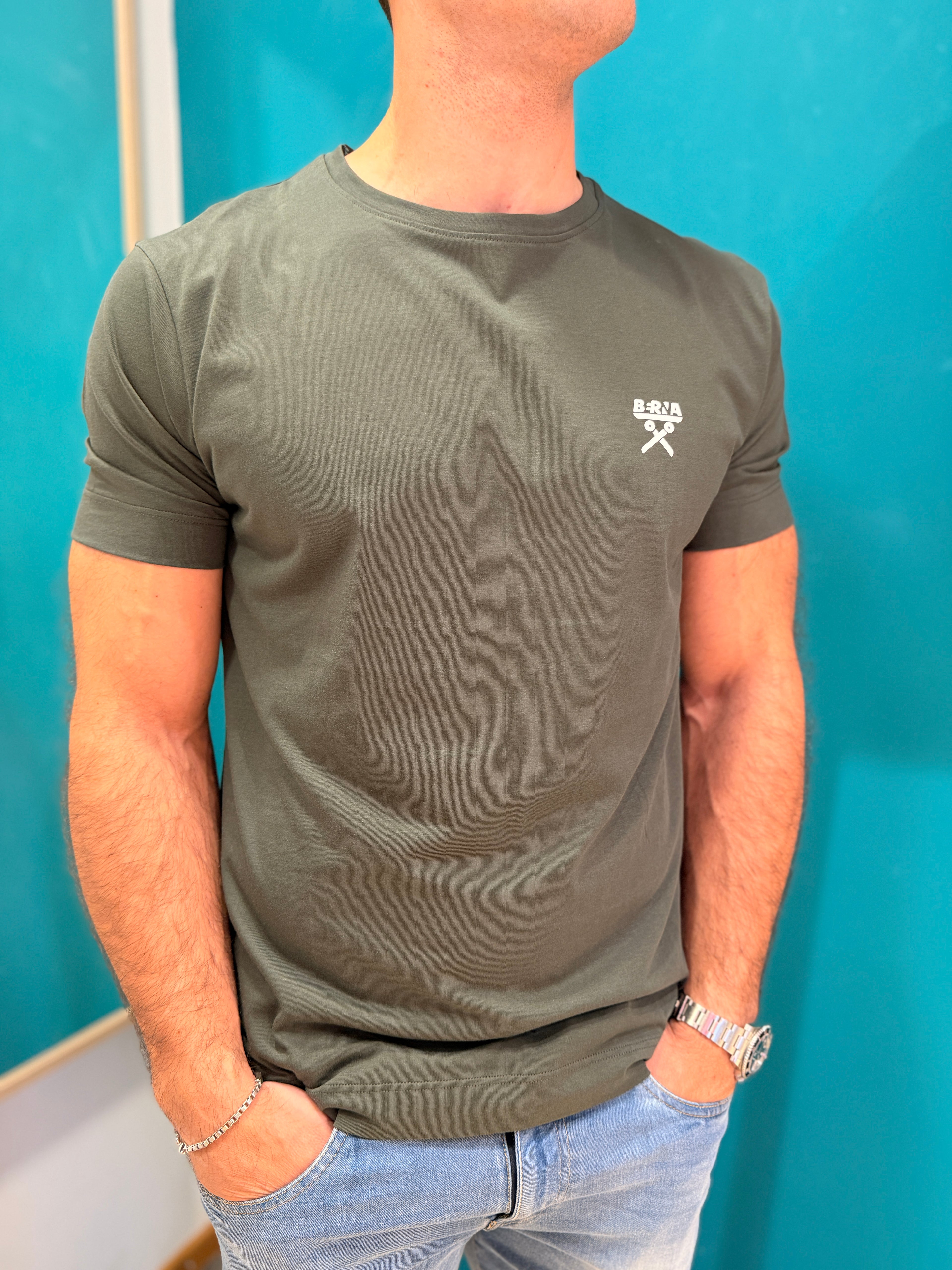 T-shirt Berna Logo Verde Militare over fit