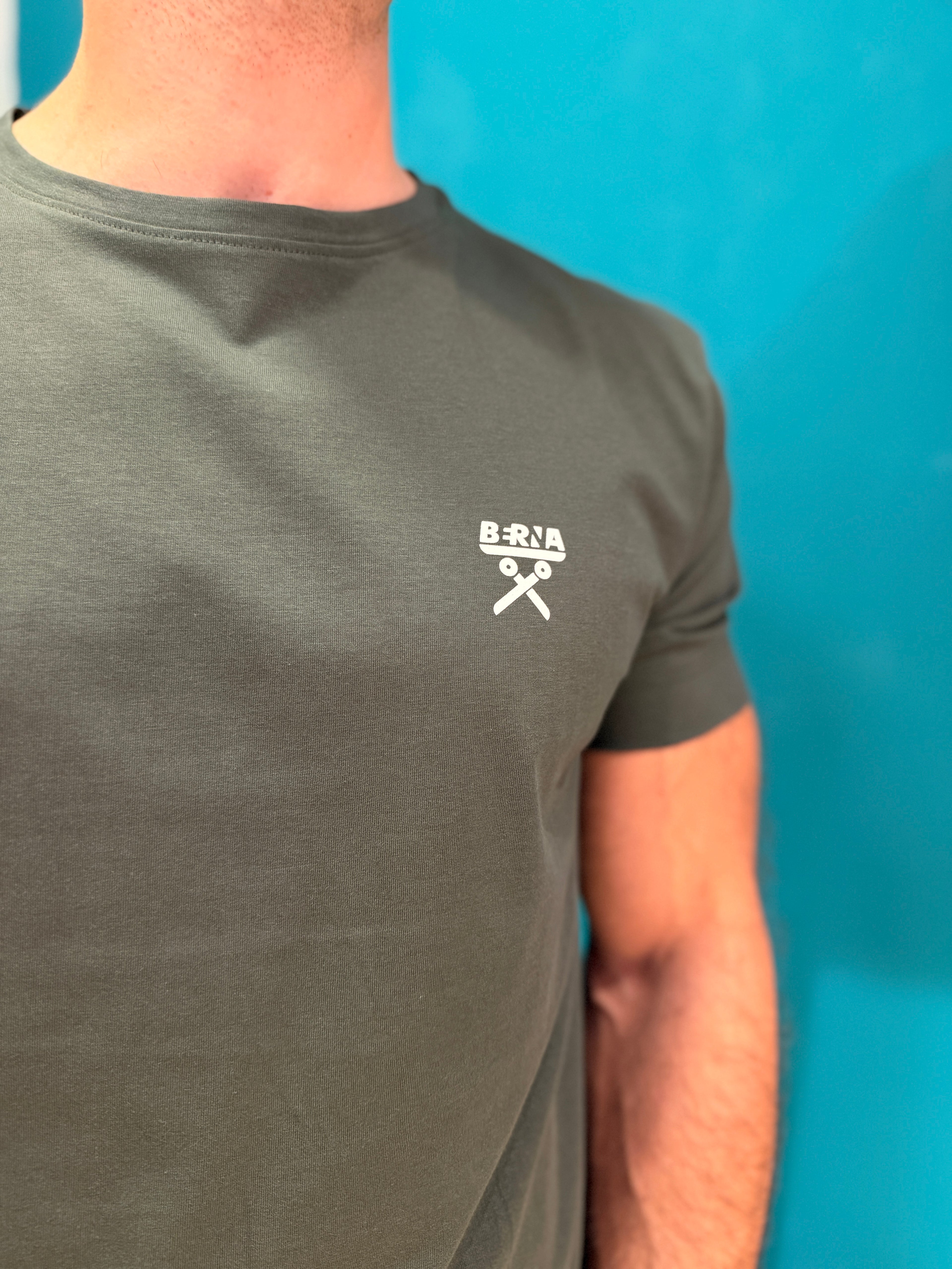 T-shirt Berna Logo Verde Militare over fit
