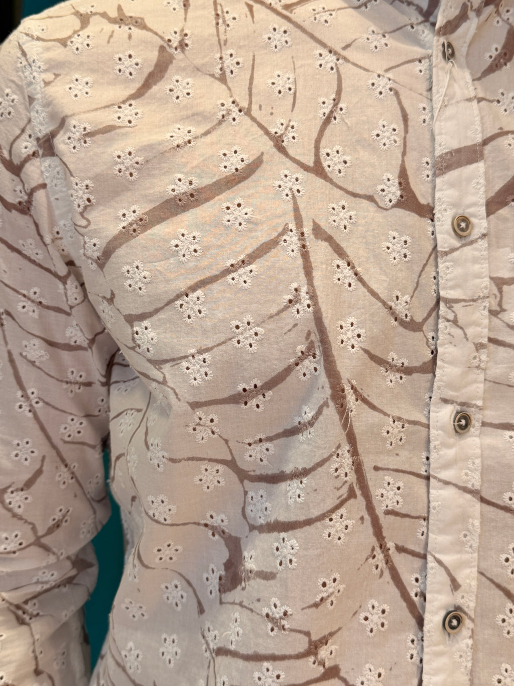 Camicia sangallo foglie