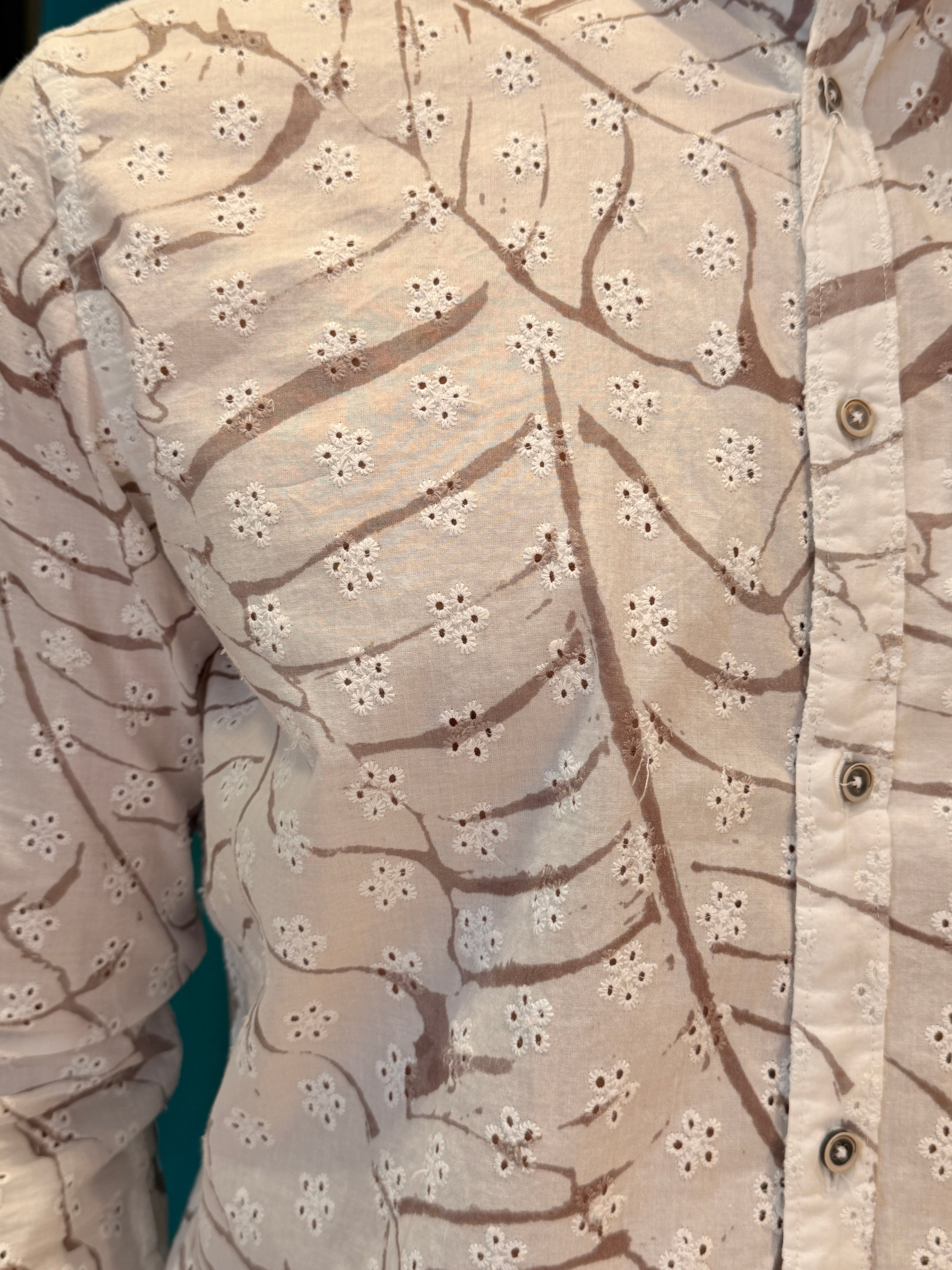 Camicia sangallo foglie