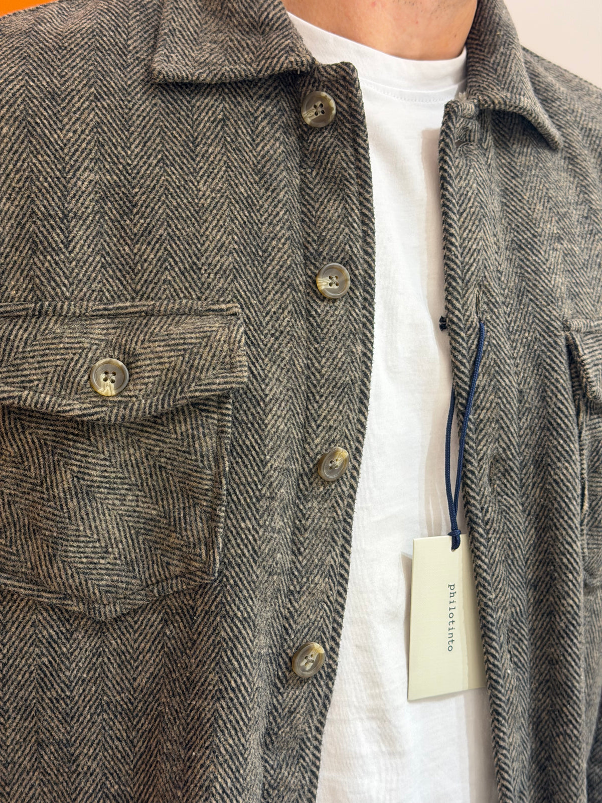 Overshirt in tessuto spigato grigio e tortora
