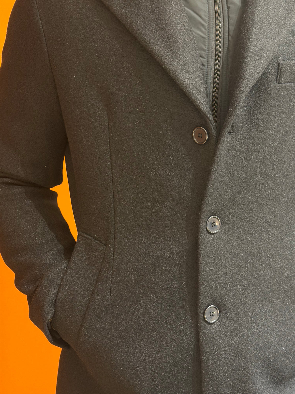 Cappotto monopetto blu notte con inserto imbottito